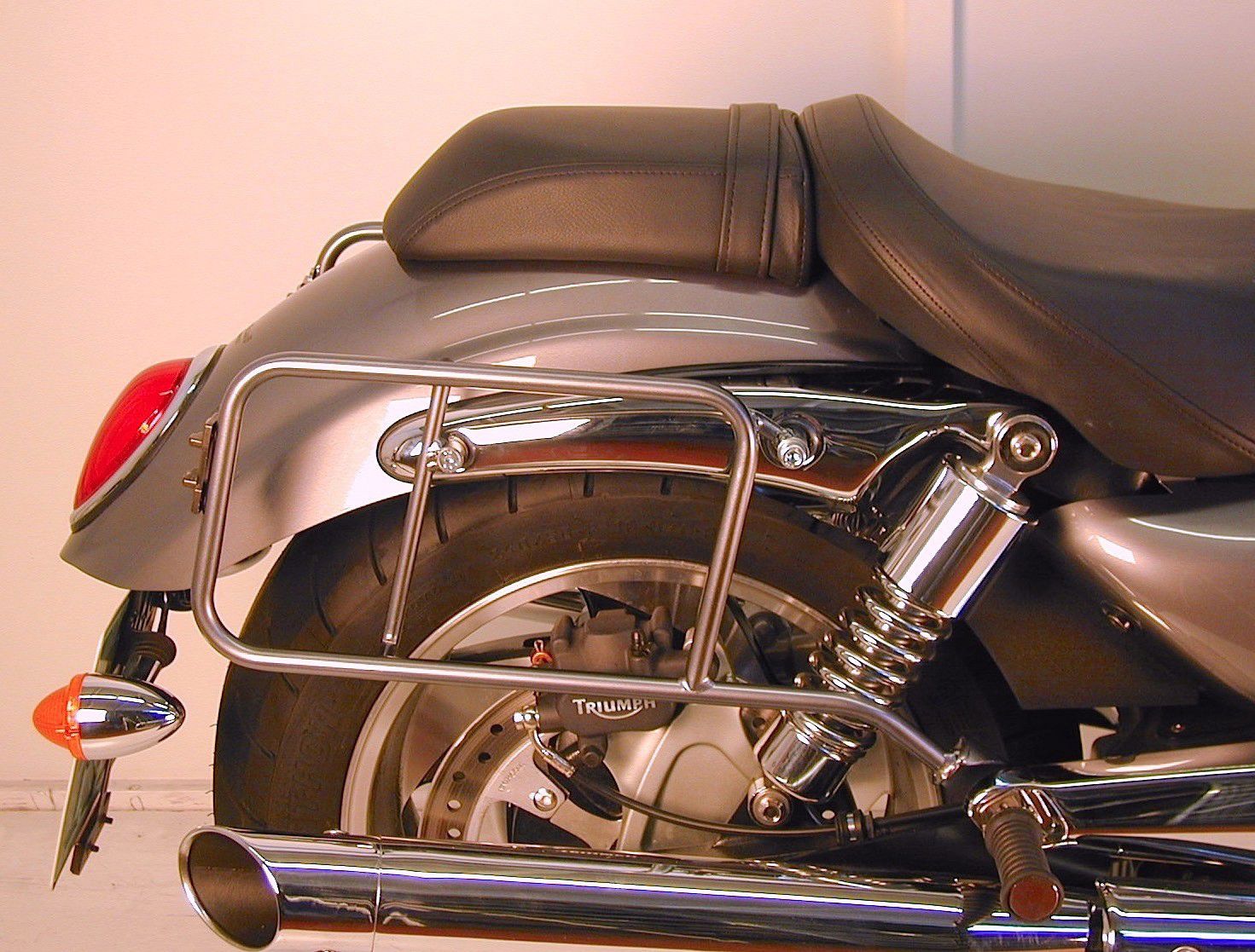 Hepco & Becker Chrom-Gepäckträger Triumph ROCKET III Classic ab 2006 / ROCKET III Roadster ab 2011